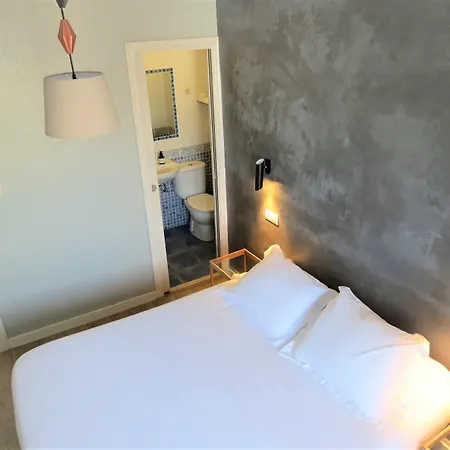 Don Claudio Guest house