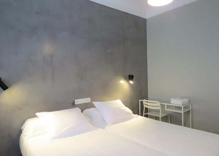 돈 클라우디오 게스트하우스 *