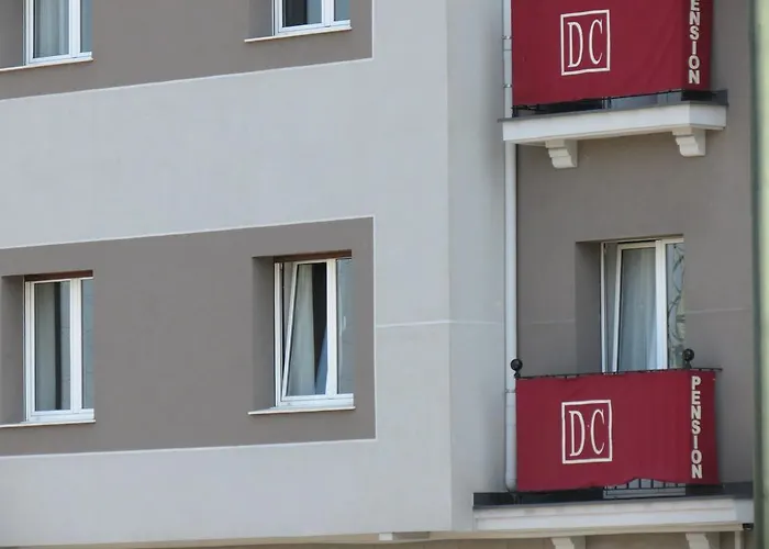 돈 클라우디오 게스트하우스 *