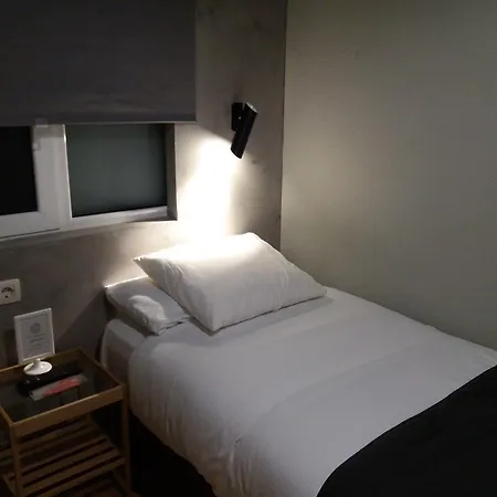 Don Claudio בית הארחה *