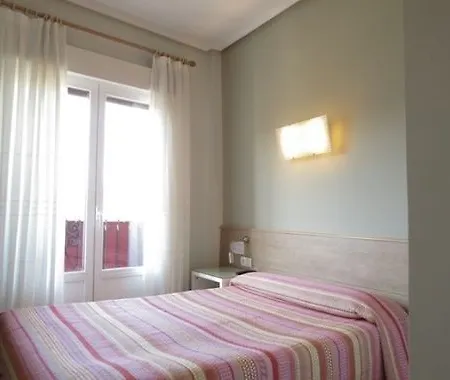 בית הארחה Don Claudio בילבאו